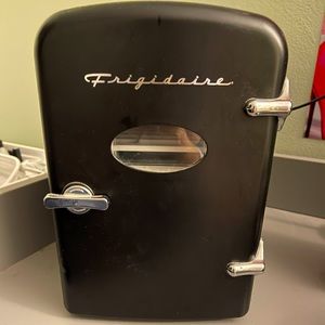Frigidaire Mini Fridge